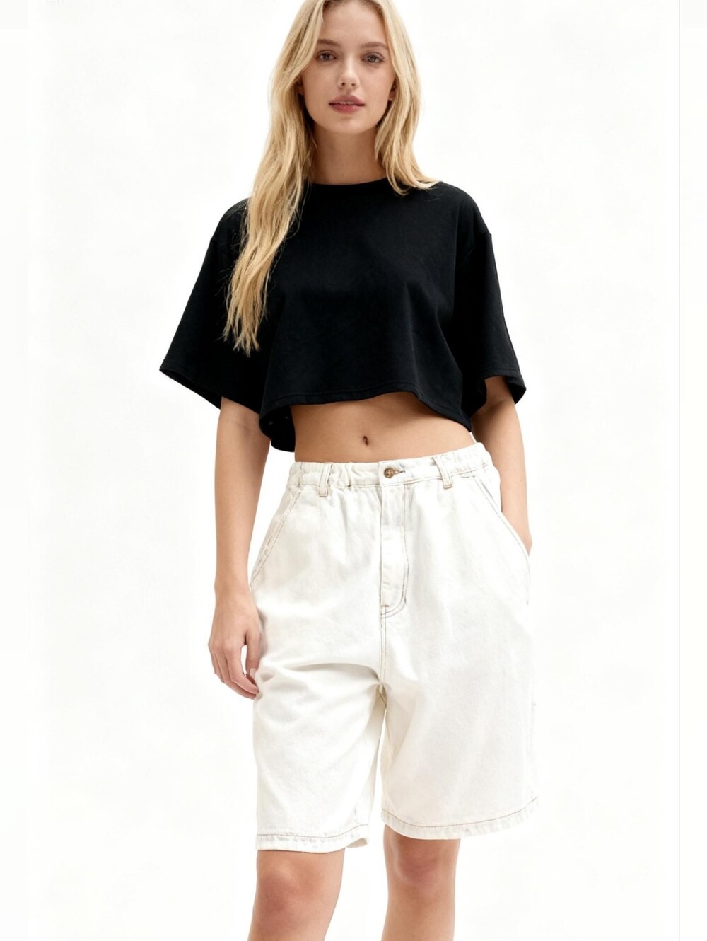 NEW! Anna & Ava Black Crop Top Size S/M